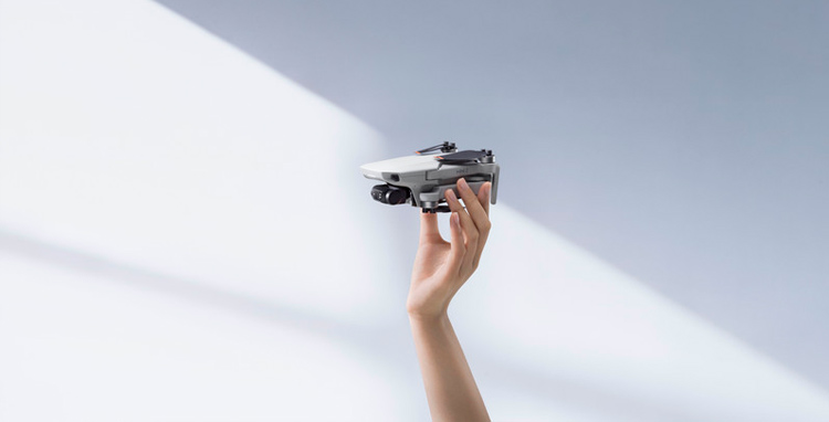 DJI 大疆創(chuàng)新發(fā)布航拍小飛機(jī) DJI Mini 2，刷新“249 克”航拍體